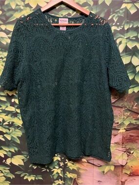 Bon Worth Forest Green Lace Short-Sleeve Blouse